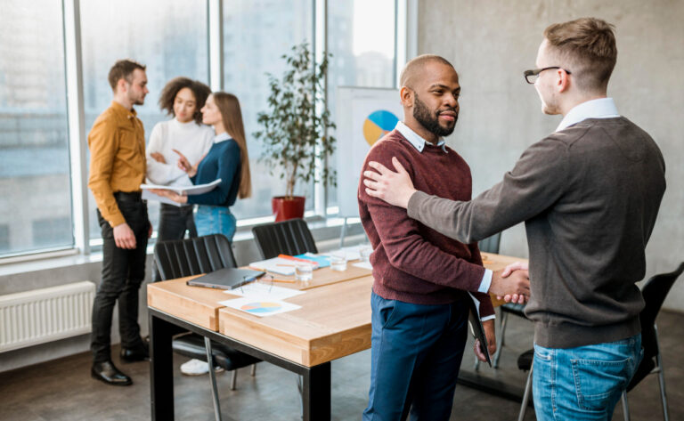 ceder son entreprise a ses salaries​